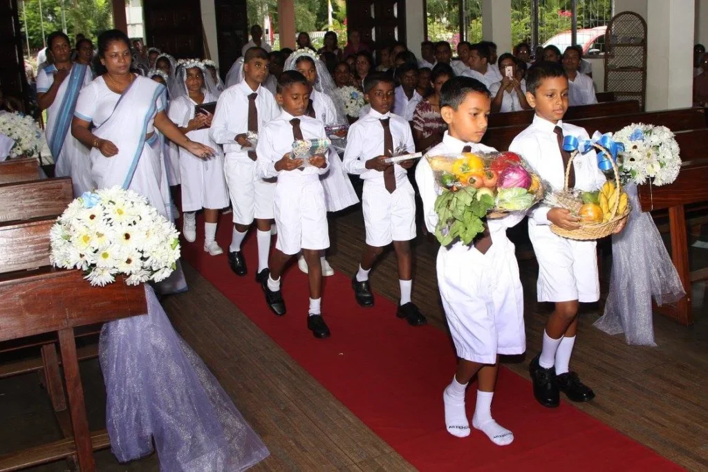 පඬුරු පෙරහැර